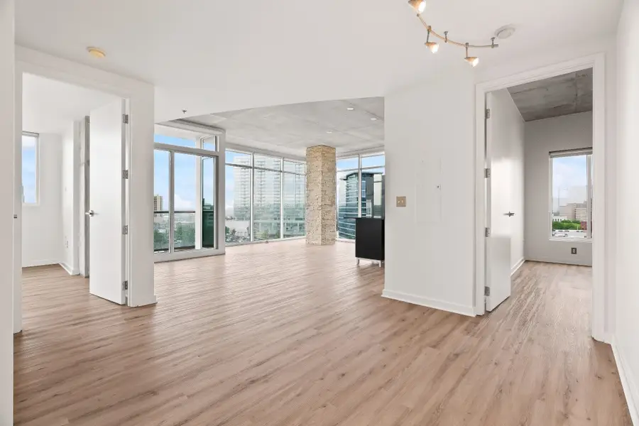 600 12th Ave S #1101, Nashville, TN 37203 - Image #2