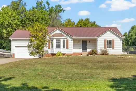 2894 Sweethome Rd, Chapmansboro, TN 37035 - Image #1