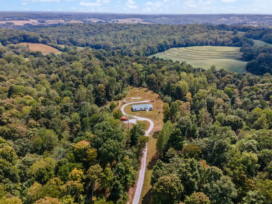 1147 Tonya Trl, Cumberland Furnace, TN 37051 - Image #3