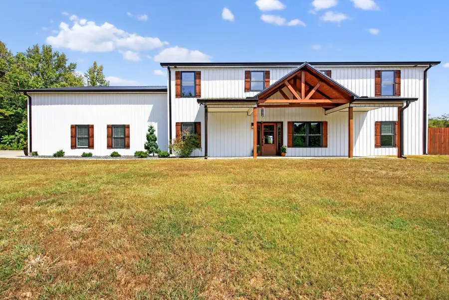 891 Briarwood Rd, Clarksville, TN 37040 - #2