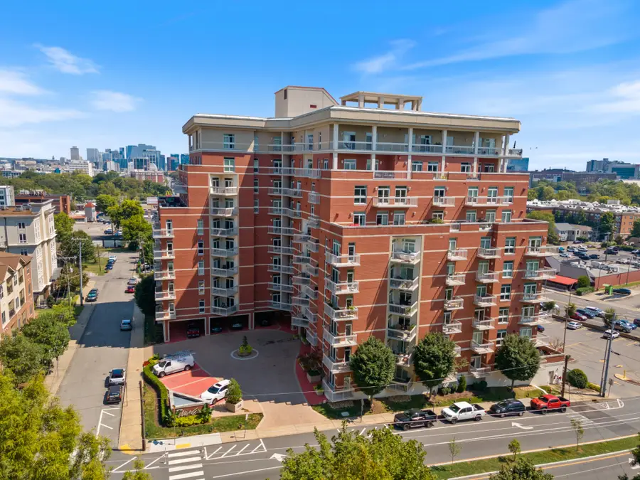 110 31st Ave N #206, Nashville, TN 37203 - Image #3