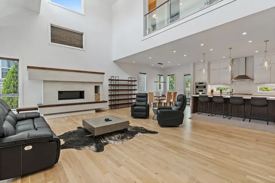 1002 W Grove Ave, Nashville, TN 37203 - Image #3