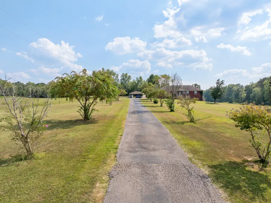 1354 Brandon Rd, Huntingdon, TN 38344 - Image #3