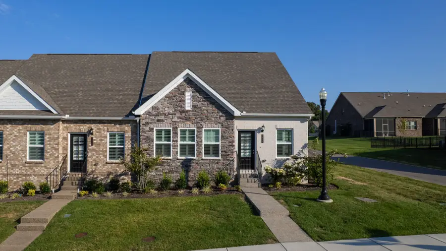 1518 Cedarbrooke Ln, Lebanon, TN 37090 - Image #2