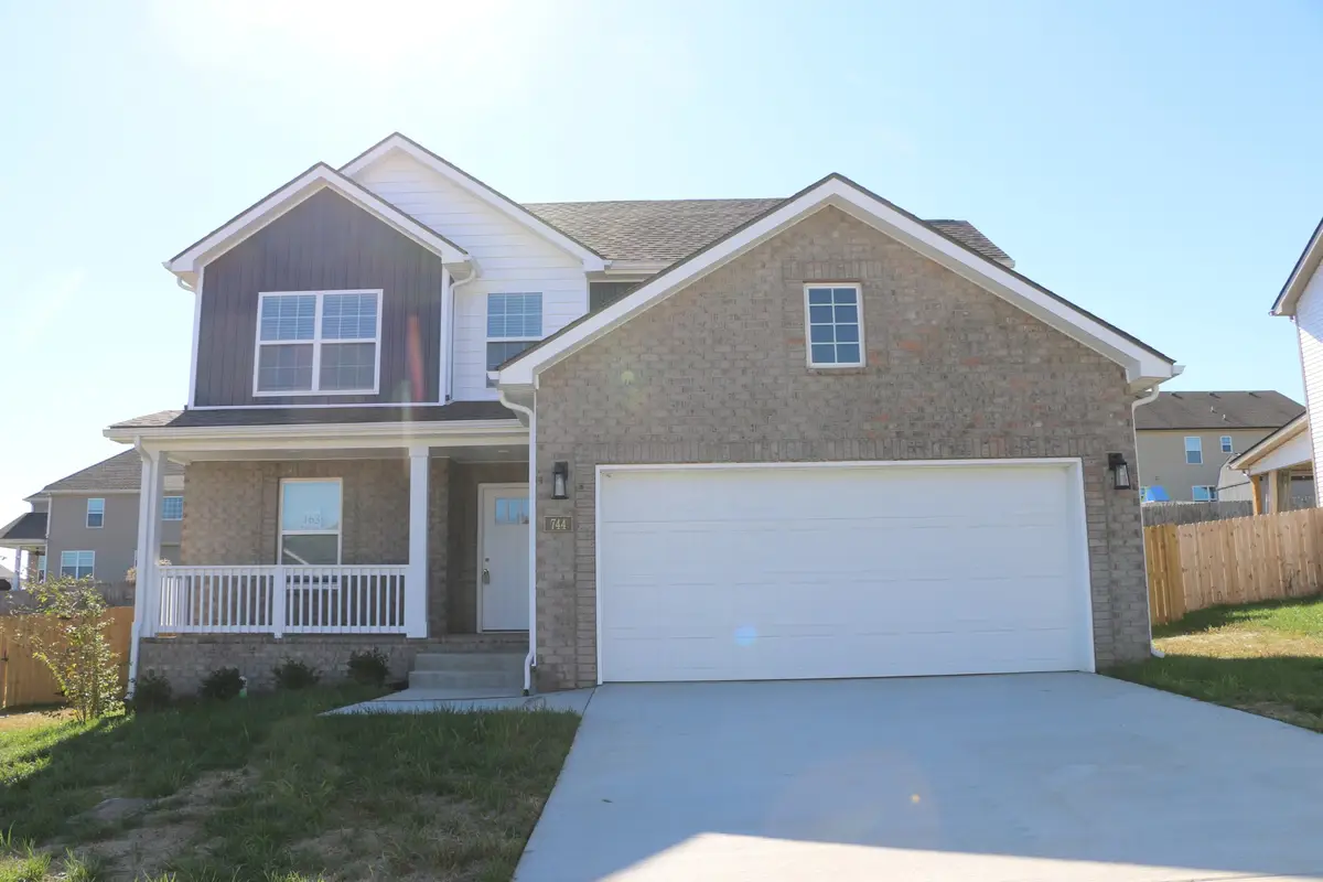 744 Banister Dr, Clarksville, TN 37042 - #1