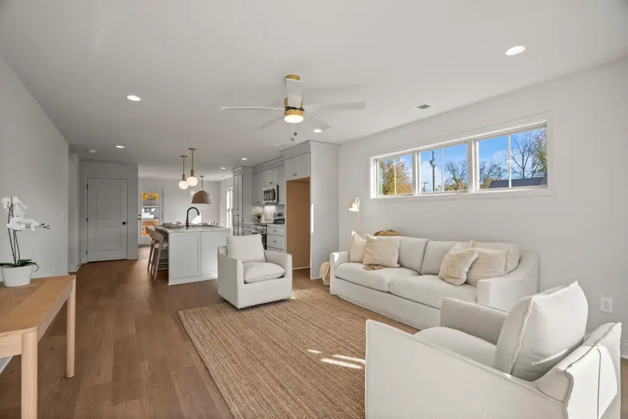 2567 Old Greenbrier Pike, Greenbrier, TN 37073 - Image #3