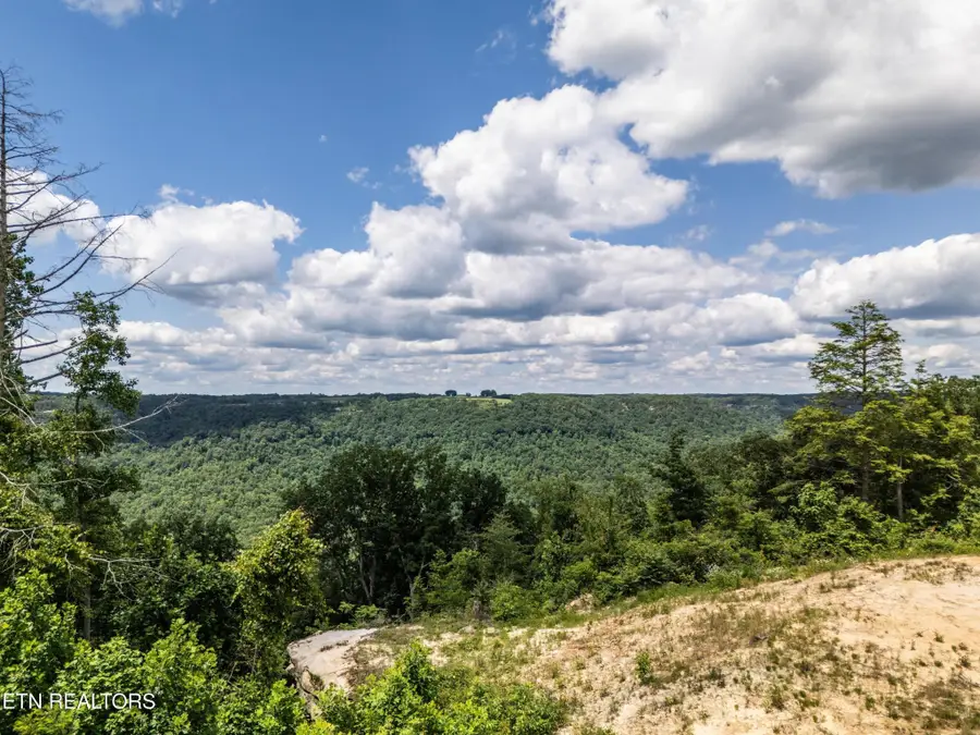 193 Glenobey Rd, Jamestown, TN 38556 - Image #3