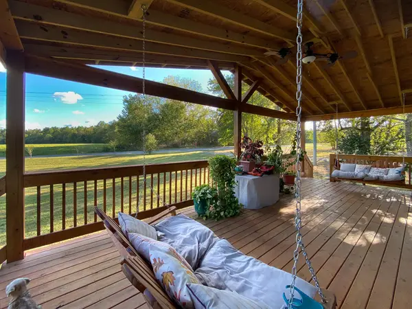 1260 Toy Denny Rd, Bradyville, TN 37026