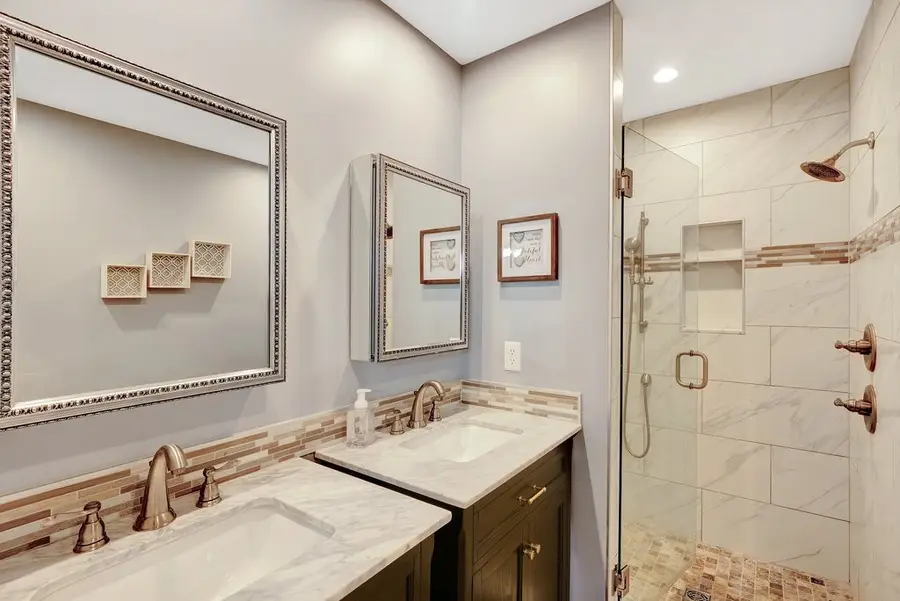 712 Kilgore St, Jasper, TN 37347 - #3