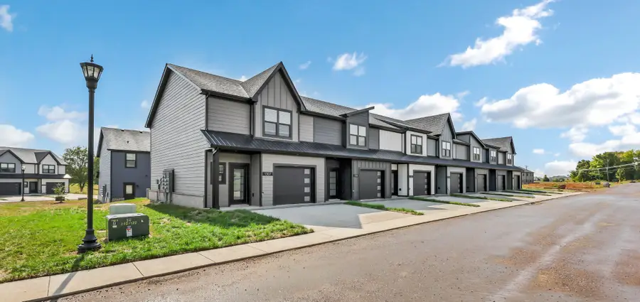 1301 Jonathan Wade Circle #1301, Clarksville, TN 37043 - #3