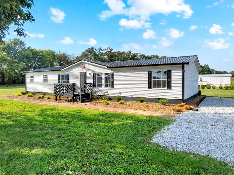 240 Cole Ln, Belvidere, TN 37306 - Image #3