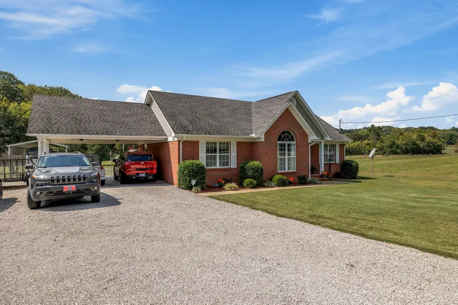 15431 Columbia Hwy, Lynnville, TN 38472 - Image #3