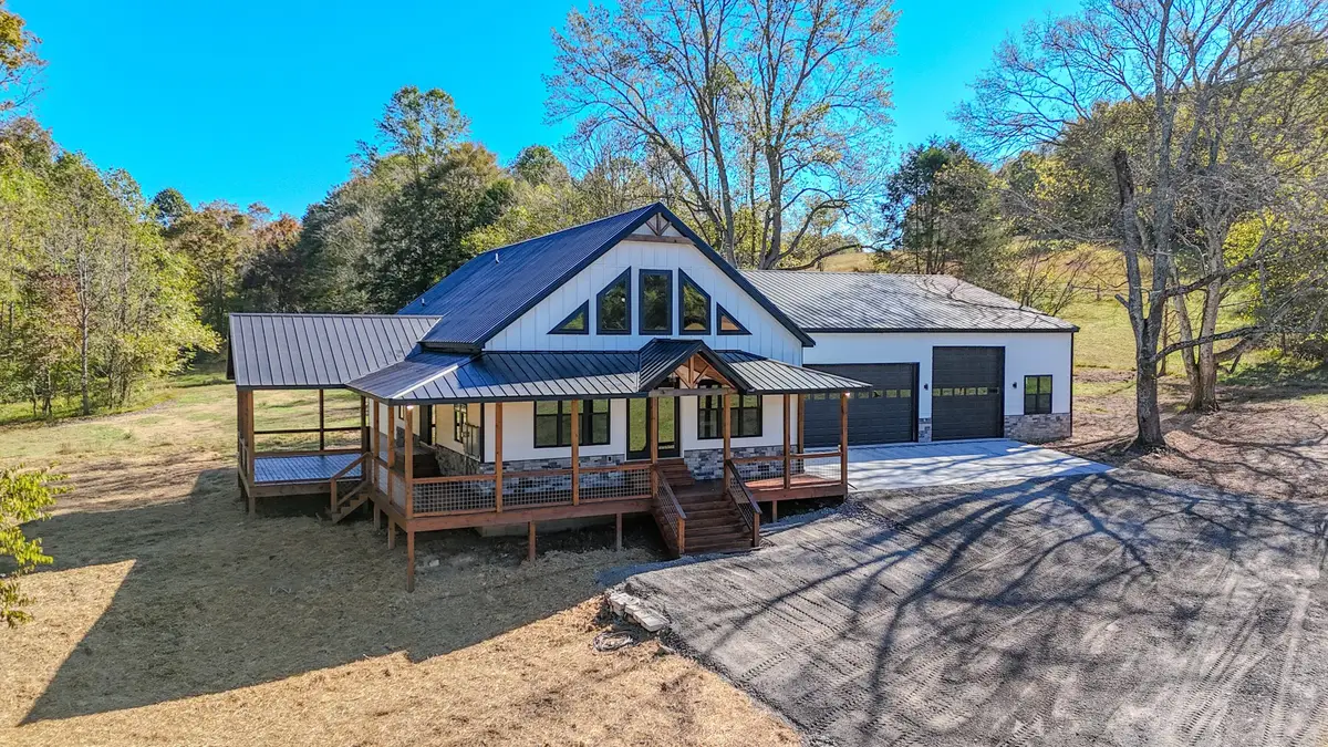 5109 Union Camp Rd, Lafayette, TN 37083 - Image #1