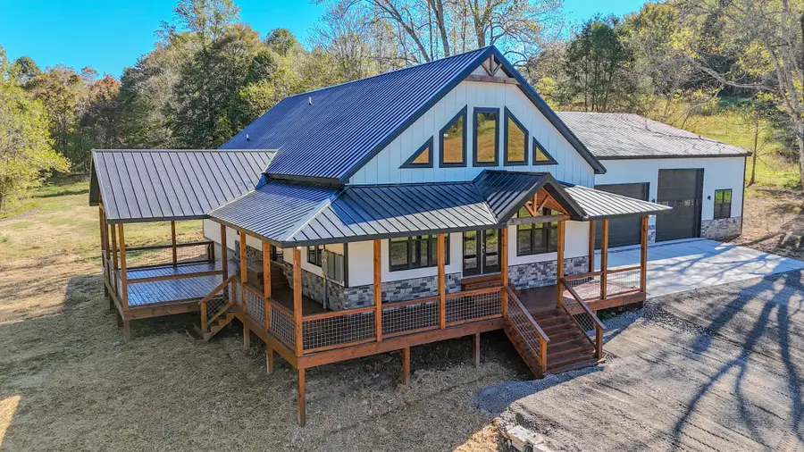 5109 Union Camp Rd, Lafayette, TN 37083 - Image #2