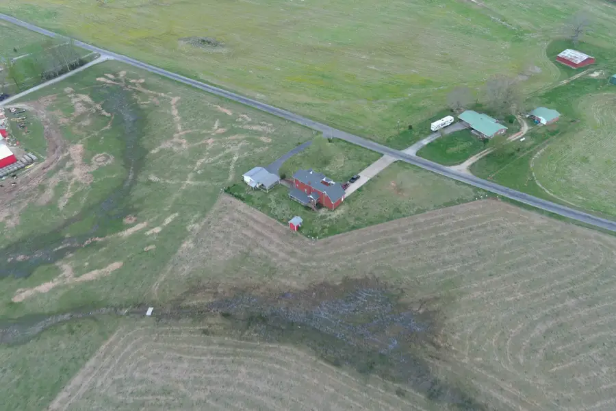 3421 George Olive Rd, Iron City, TN 38463 - Image #2