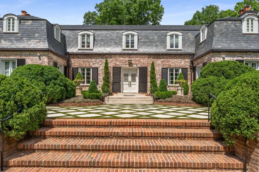 114 Clarendon Ave, Nashville, TN 37205 - Image #2