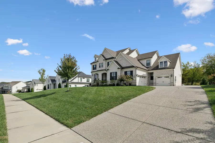 1898 Traditions Cir, Brentwood, TN 37027 - Image #3