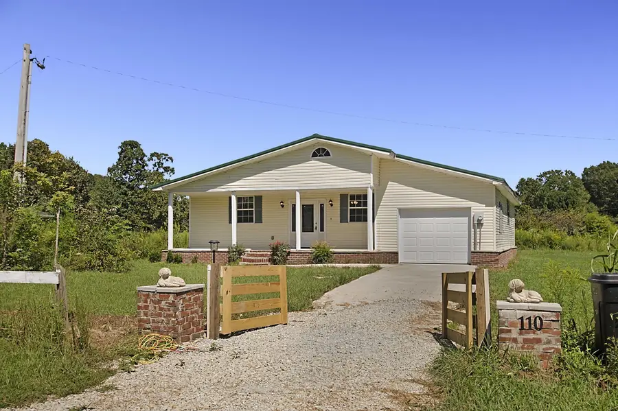 110 Dr Ibrahim Ln, Summertown, TN 38483 - Image #3
