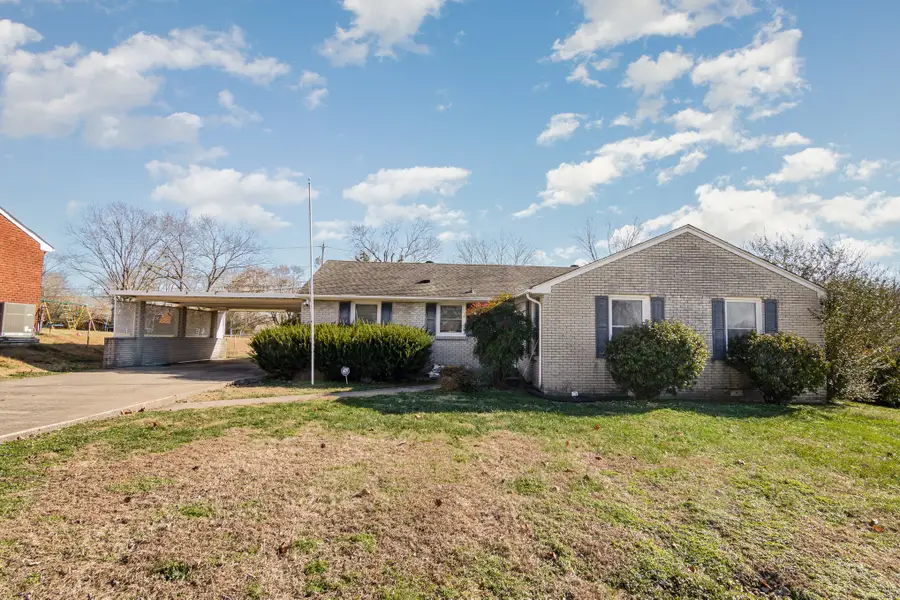 104 Lady Marion Dr, Clarksville, TN 37042 - #3