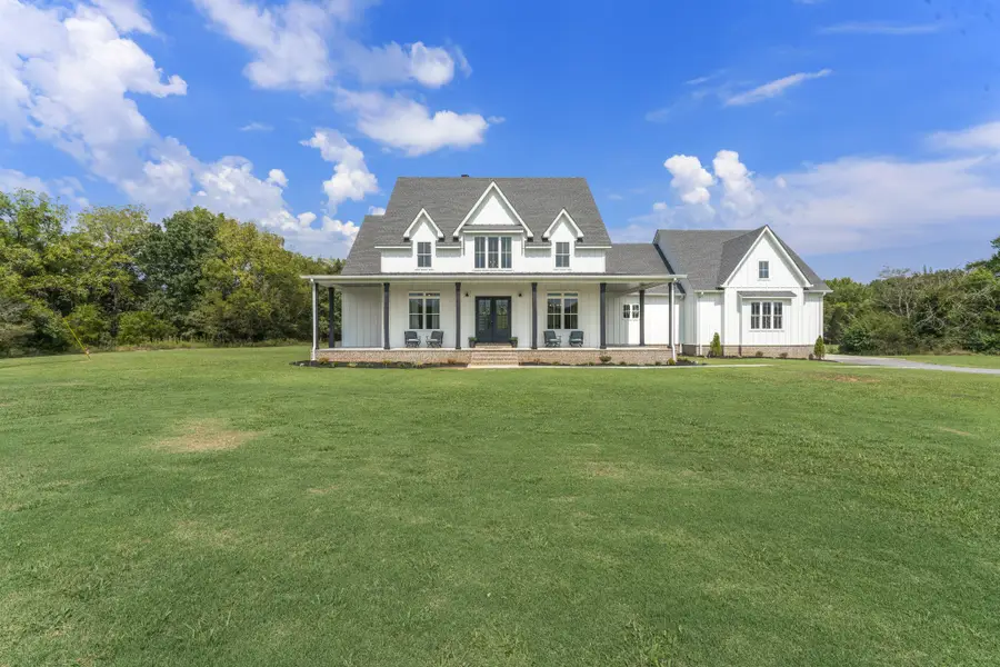 3380 Midland Acres Dr, Bell Buckle, TN 37020 - Image #2