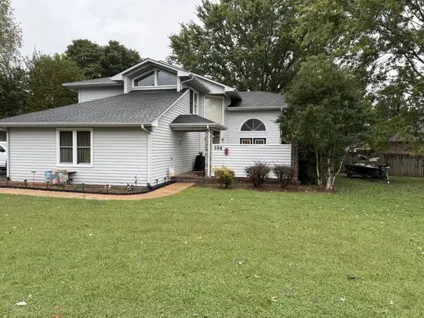 104 Breckenridge Rd, Tullahoma, TN 37388