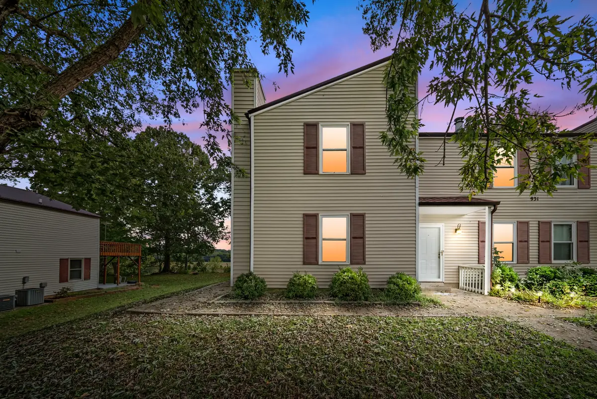 931 Kingsbury Dr #A, Clarksville, TN 37040 - Image #1