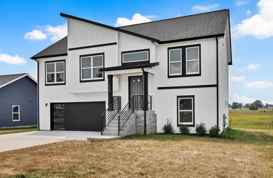 195 Donegal Dr, Clarksville, TN 37042 - #3