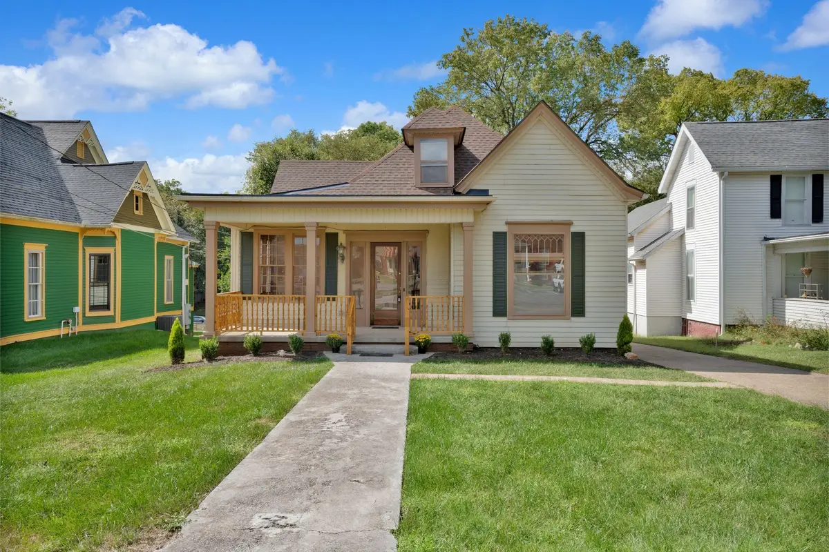 115 N Main St, Springfield, TN 37172 - #1