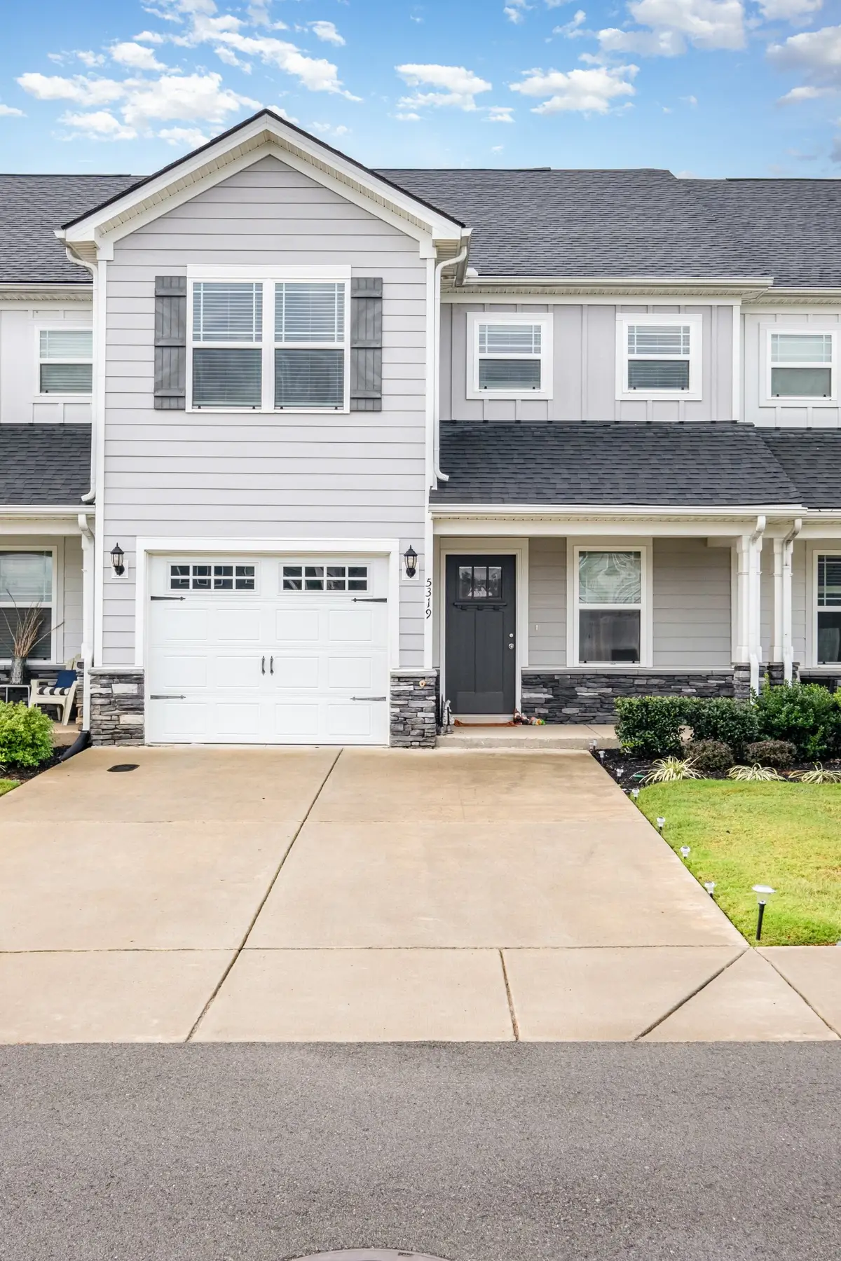 5319 Normandy Cob Dr, Murfreesboro, TN 37129 - Image #1