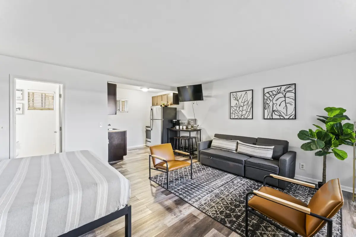 803 Hillview Hts #105, Nashville, TN 37204 - Image #1