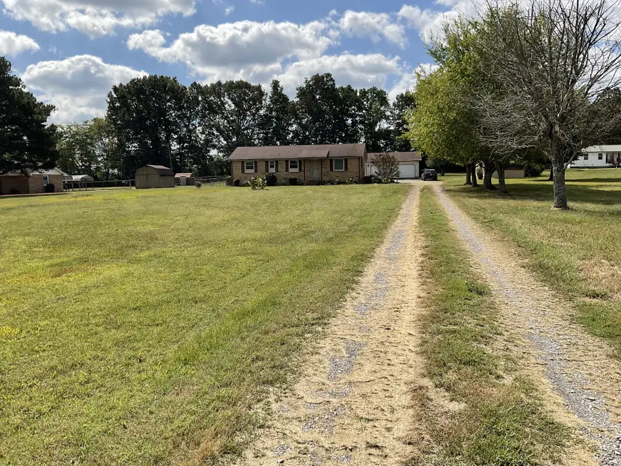 2664 Highway 79, Indian Mound, TN 37079 - Image #2