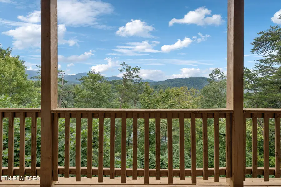 4429 New Pioneer Tr, Sevierville, TN 37863 - Image #3