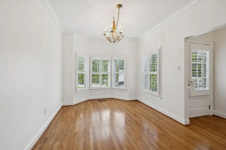 509 Acklen Park Dr, Nashville, TN 37205 - Image #2