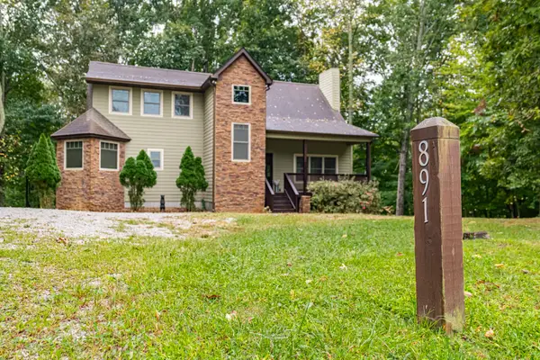 891 Hopkins Ln, Winchester, TN 37398