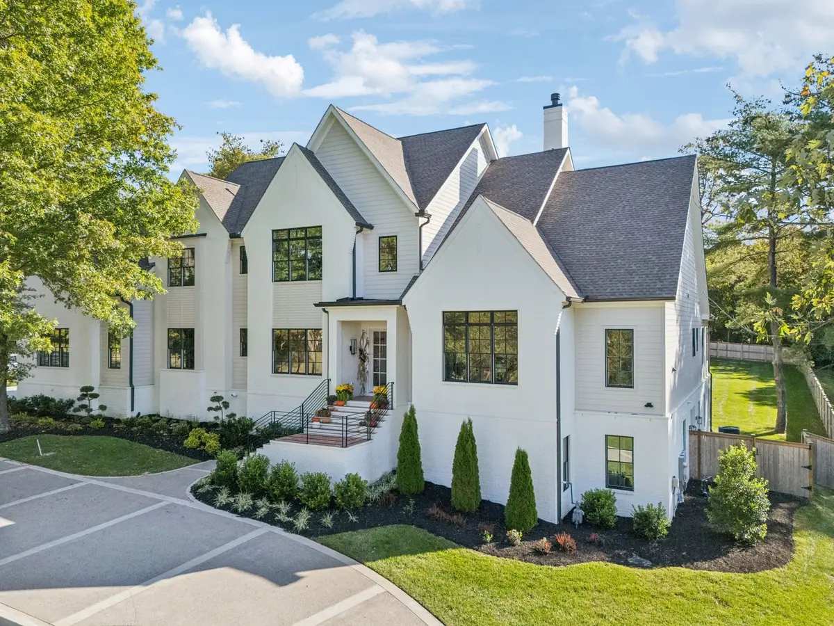 810 Steeplechase Dr, Brentwood, TN 37027 - Image #1