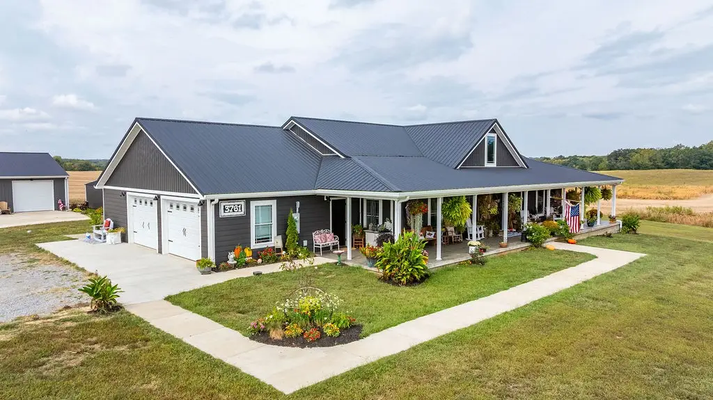 3761 South Rd, Cadiz, KY 42211 - Image #1