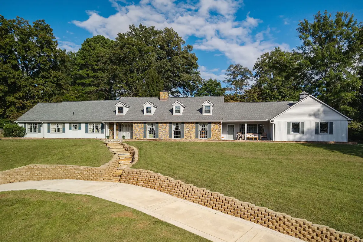 1400 Thomas Cir, Cookeville, TN 38506 - #1