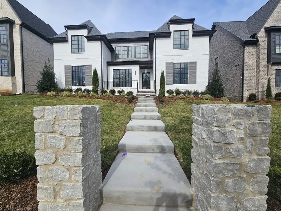 2954 Del Rio Pike, Franklin, TN 37069 - Image #2