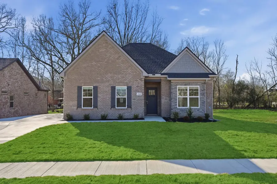 108 Sagewood Drive, Tullahoma, TN 37388 - Image #2