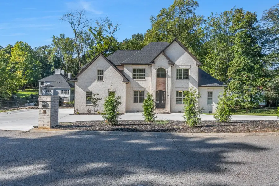 109 Oak Hill Dr, Smyrna, TN 37167 - Image #3