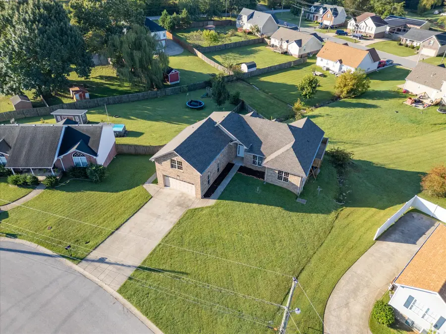 1846 Rapids Ct, Clarksville, TN 37040 - #3