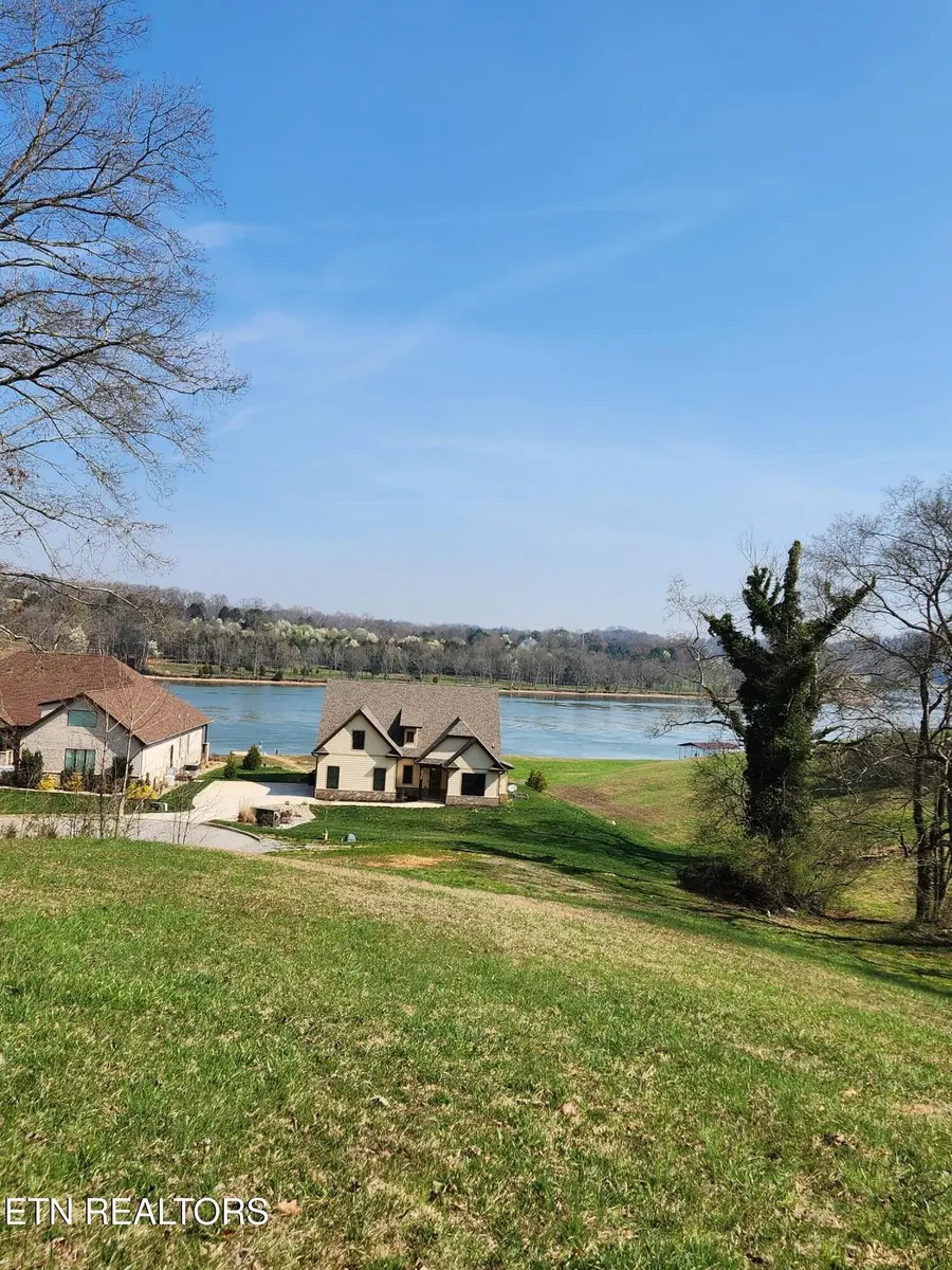 496 Quiet River Lane, Loudon, TN 37774 - Image #2