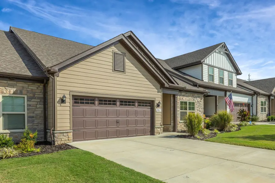 2927 Soldiers Honor Dr, Murfreesboro, TN 37128 - Image #3