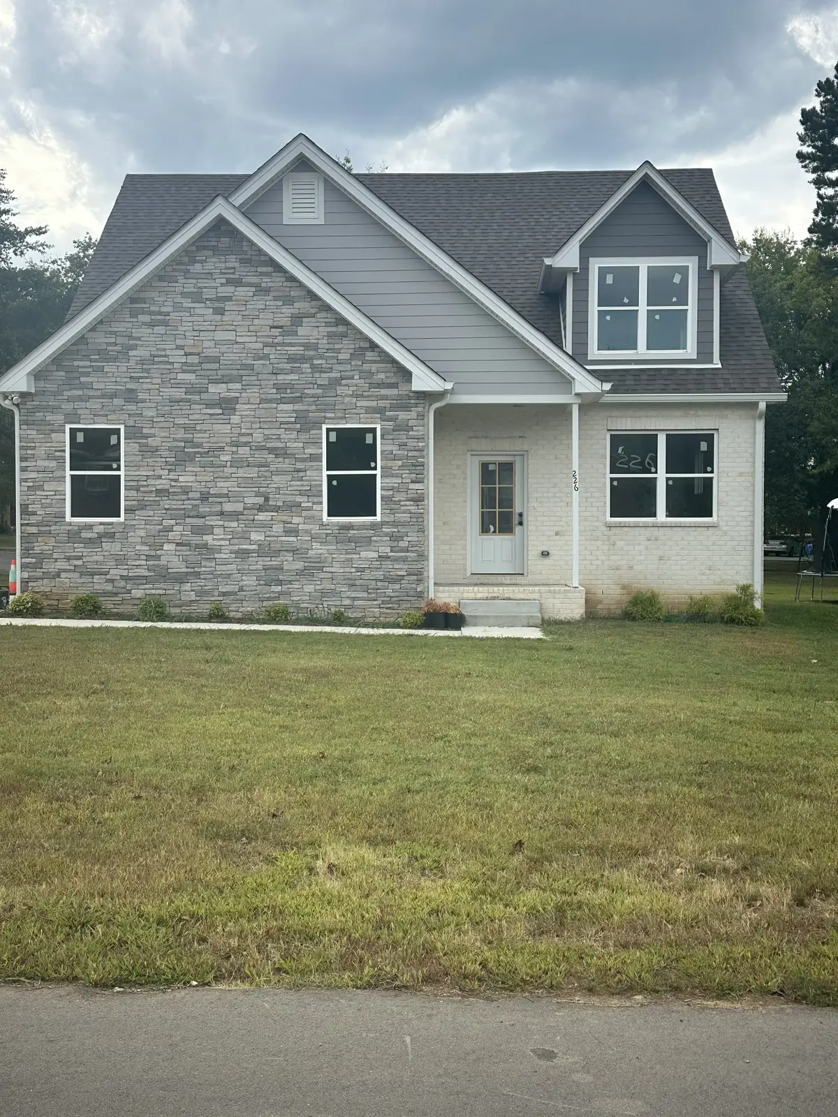 226 Hidden Acres Dr, Lebanon, TN 37087 - #1