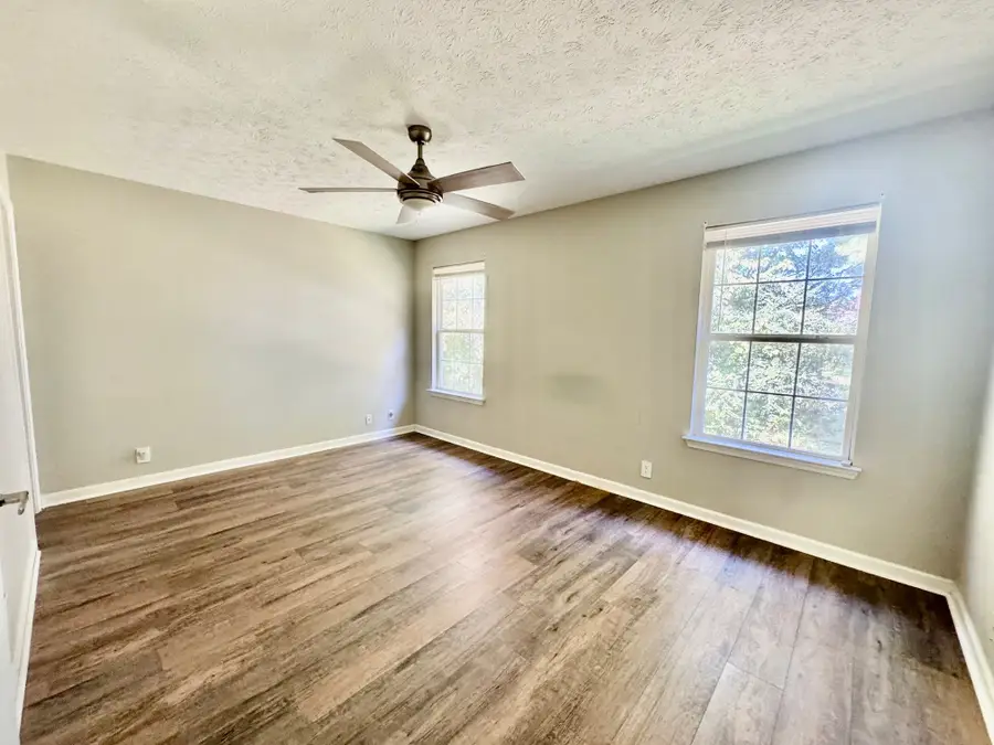 262 Indian Park Dr, Murfreesboro, TN 37128 - Image #3