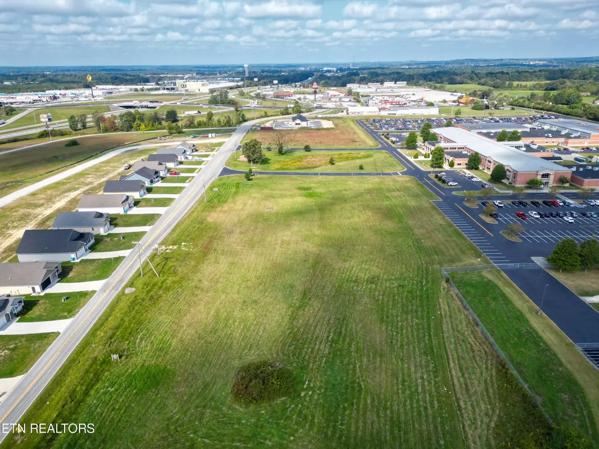 2 Cook Rd, Crossville, TN 38571 - #1