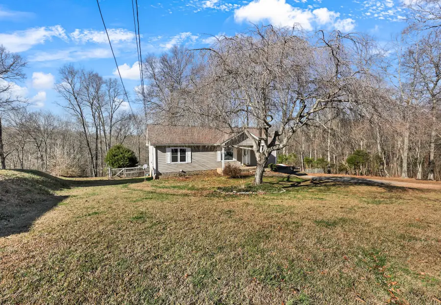 3213 Backridge Rd, Woodlawn, TN 37191 - Image #3