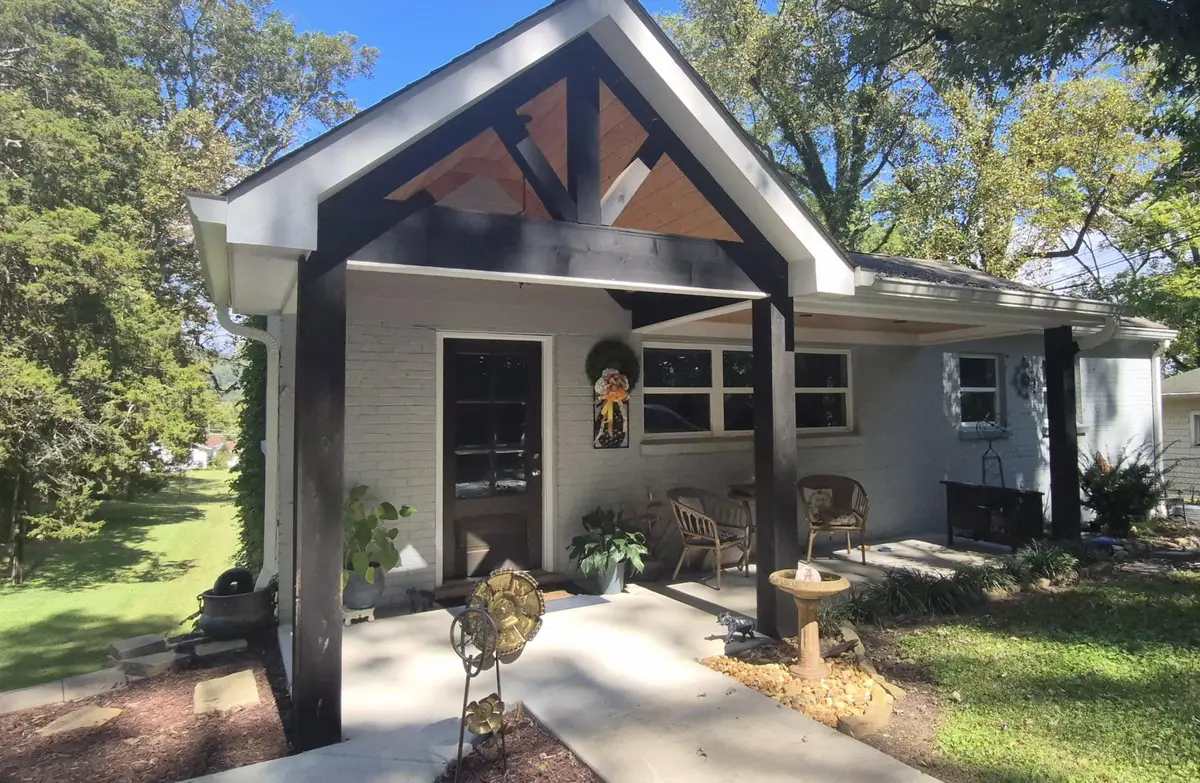 306 8th Street, South Pittsburg, TN 37380 - #1