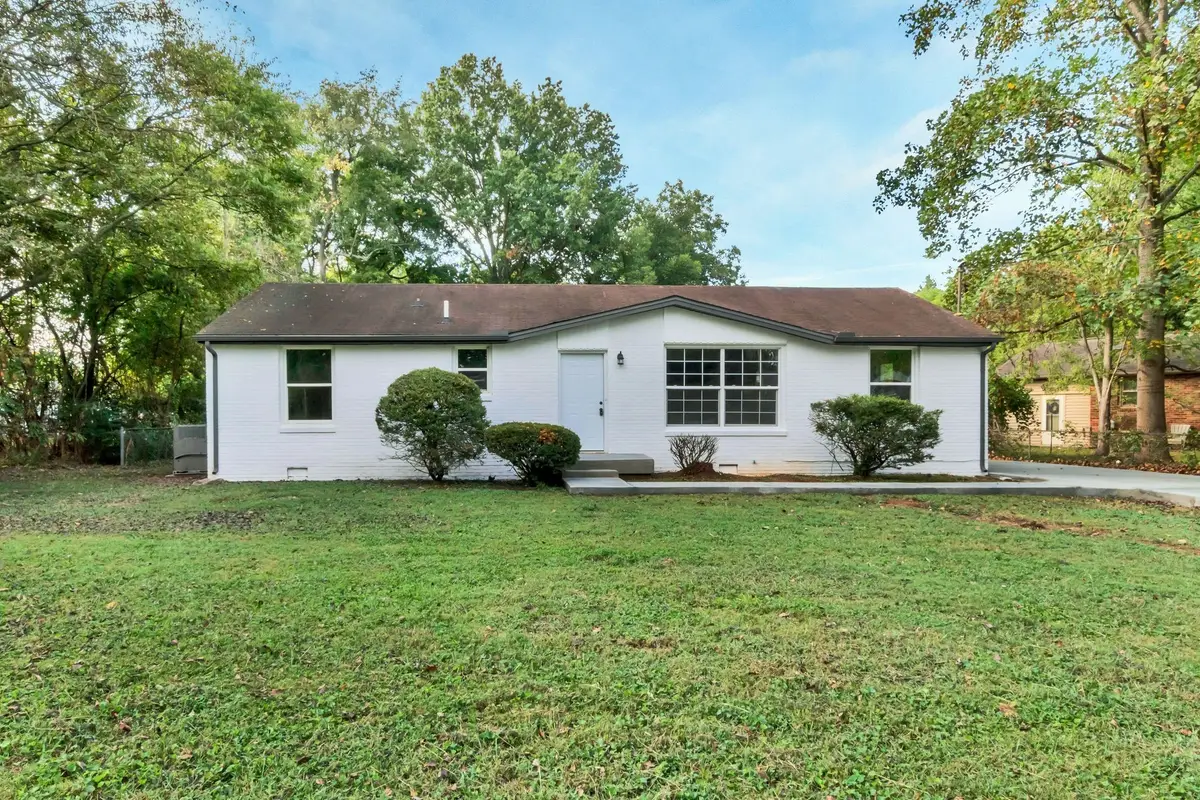 1806 Greerson Dr, Murfreesboro, TN 37130 - Image #1