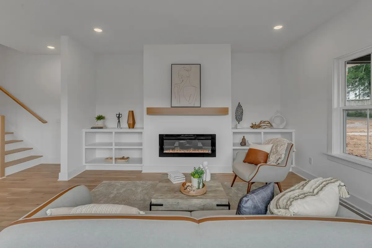 1721B Pecan St, Nashville, TN 37208 - Image #1